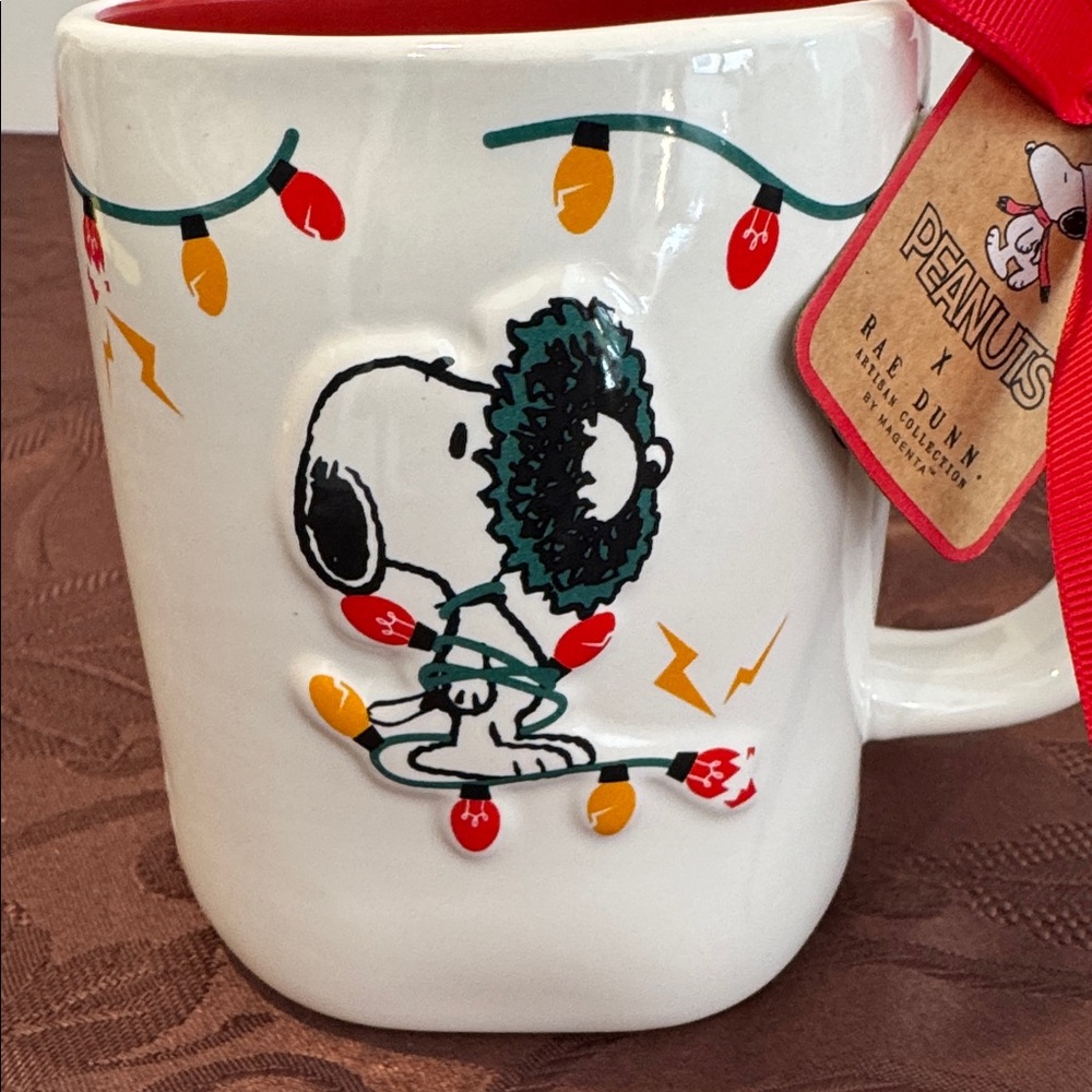 🎄Peanuts X Rae Dunn  Holiday Mug - Picture 4 of 8